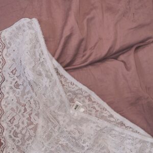 Brugte blonde trusser