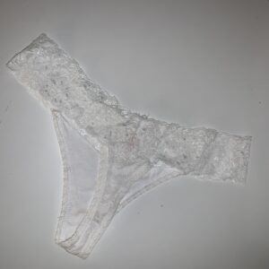 Hvide uskyldig pige g-streng