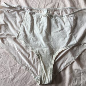 Hvidlig nude bh 80L.