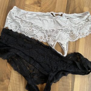 G-strenge brugt under sex