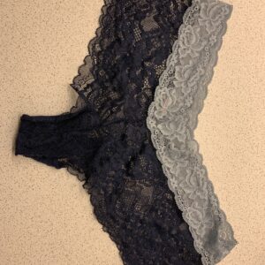 Frække blonde trusser