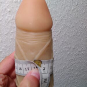 Realistisk stor dildo