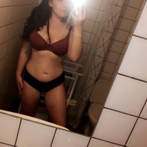 KÆMPE UDSALG - alle mine 30 videoer sælges til 250 for alt jeg stopper