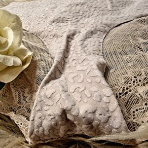 Hende den uskyldige piges 