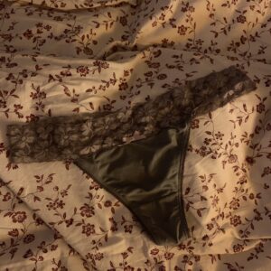 Brugte blonde G-strenge