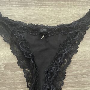 Godt brugte trusser sælges