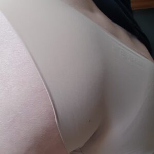 Nude trusse, brugt 4 dage uden bad, sendes med quickpost i lufttæt pose