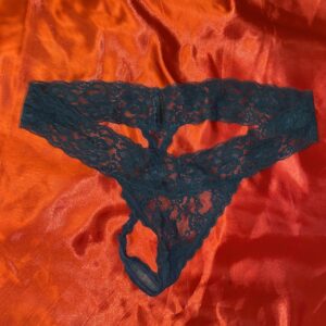 Meget slidte blonde g-streng