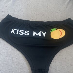 Frække kys my but trusser