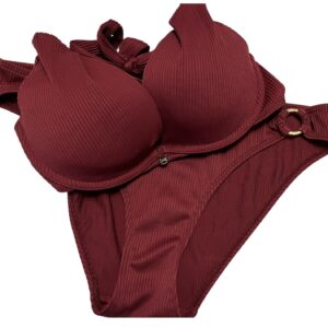 Duftende og sexede brugte badetøj