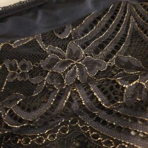 Frække sorte blonde trusser