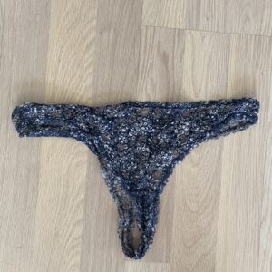 Blå blomster blonde g-streng