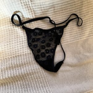 Brugt T string trusse efter arbejde som sygeplejerske