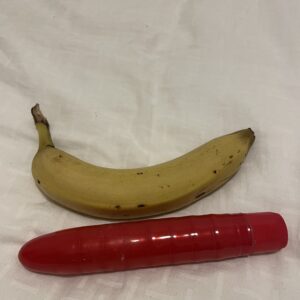 Brugt uvasket dildo