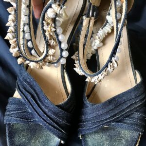 Cowboy med høj kilehæl