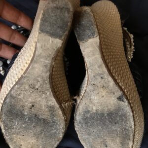 Cowboy med høj kilehæl