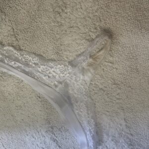 Brugte trusser med blonder