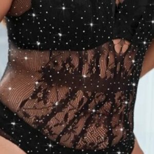 Heldragt med glimmer og rhingstone