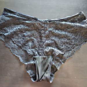 Brugt lace trusse