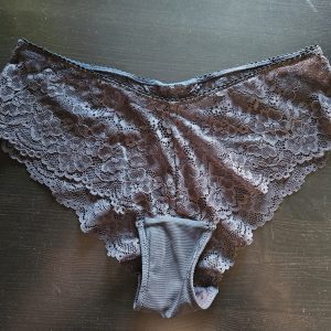 Brugt lace trusse