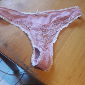 Dvs trusser og g-strenge størrelse M