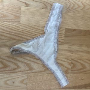 Trusser anvendt under sex