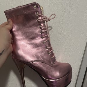 Metalic pink stripper hæle