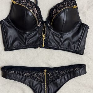 Frækt sæt i med lynlås