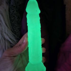 Selvlysende dildo