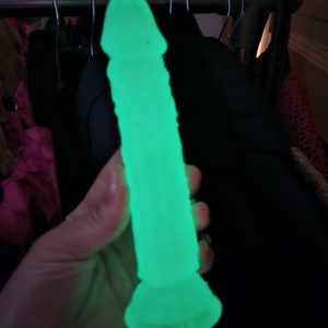 Selvlysende dildo