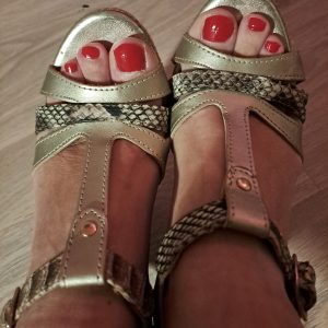 Brugte Trusser,frække videoer og andet spændende sælges