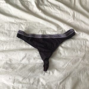 Brugte trusser (flere forskellige) 