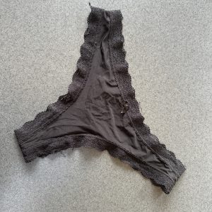 Menses g streng trusse