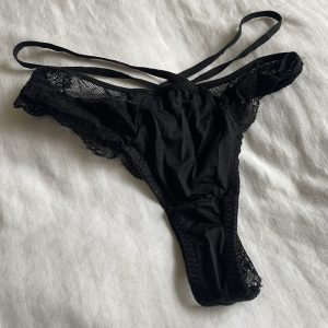 Ebony Brugte Trusser ️