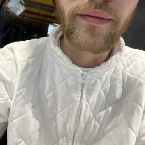 Salg af frække billeder og videoer