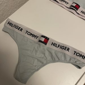 Brugt undertøj sæt(brugt meget)