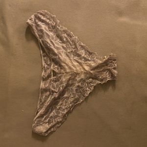 Brugte og slidte trusser