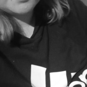 Trusser med onani saft og afføring i.