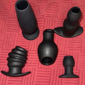 Diverse anal tunnel plugs i forskellige str.