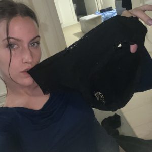 Hverdags sorte trusse