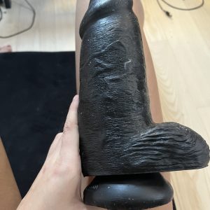 Brutal dildo