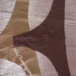 Hverdagstrus og/eller pole/trussen.