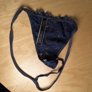 T-string i størrelse small