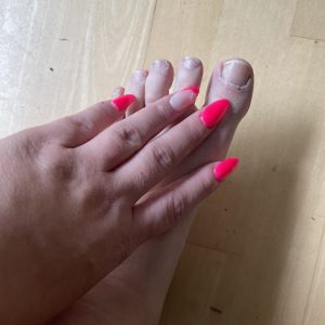 Se mig smørre mine fødder ind