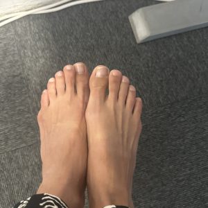 Feet-lovers