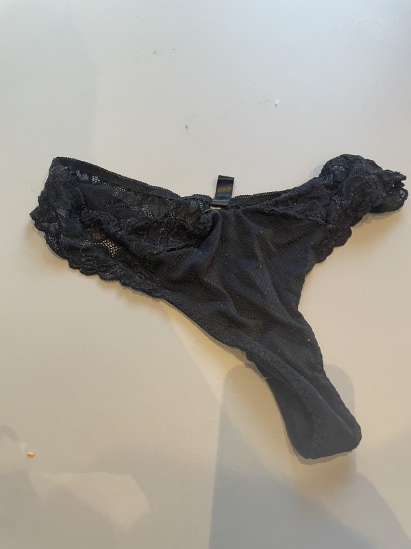 Brugte trusser efter dine ønsker