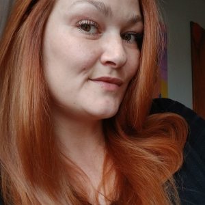 Slaver af alle køn mangles.