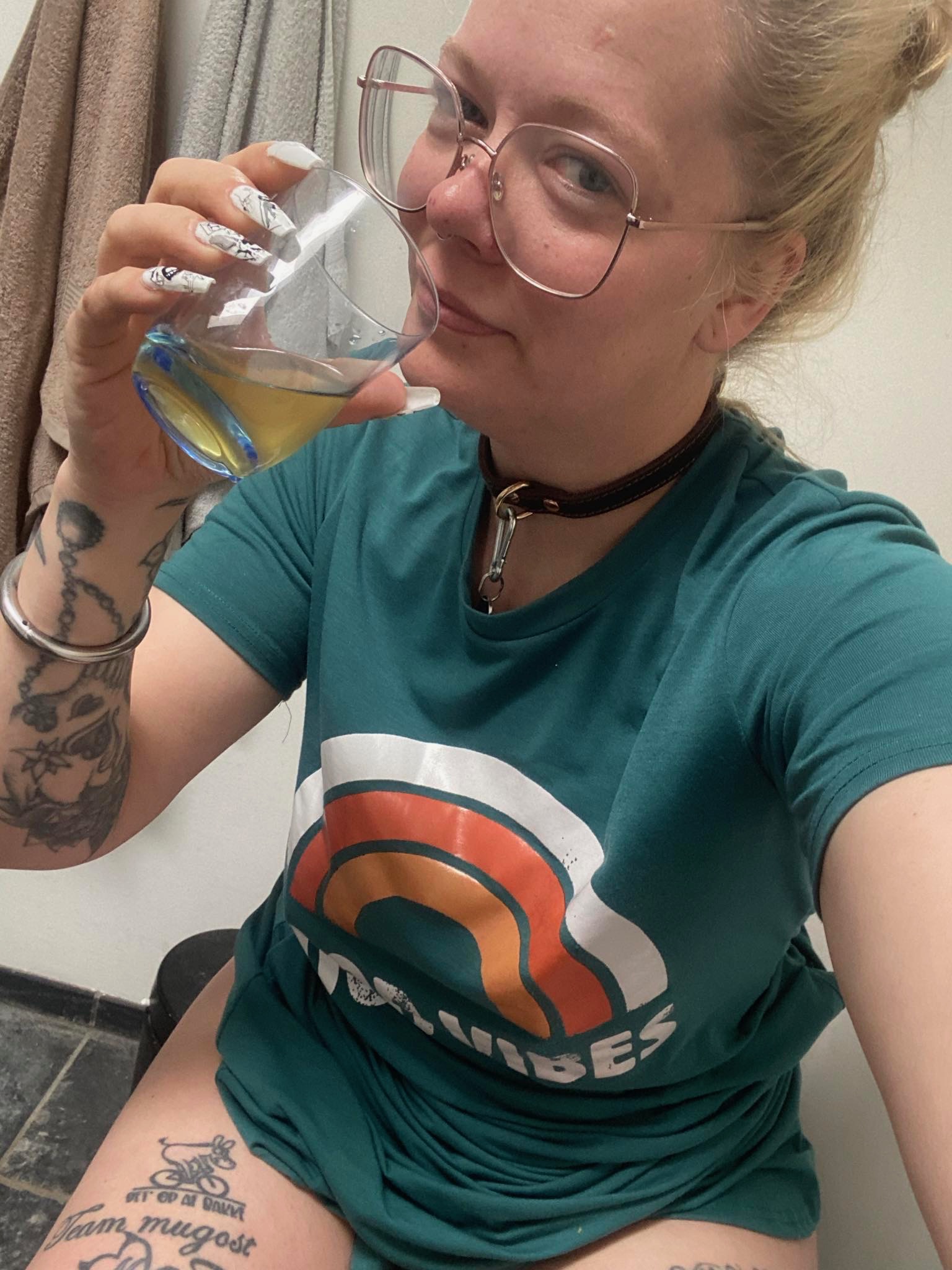 Ønsk tis / urin videoer