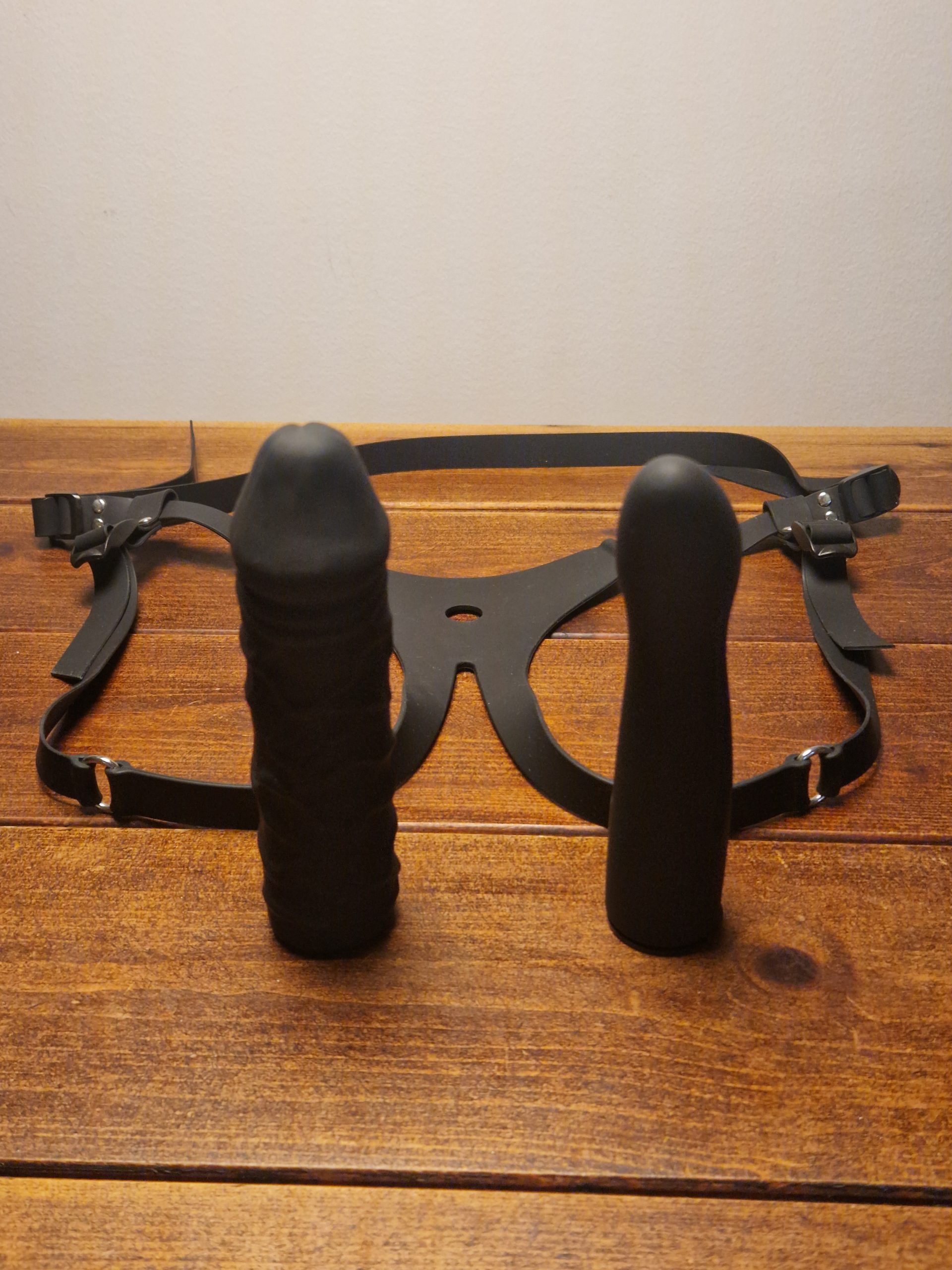 Strapon silikone (sort)