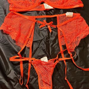 Brugt lingeri sæt️